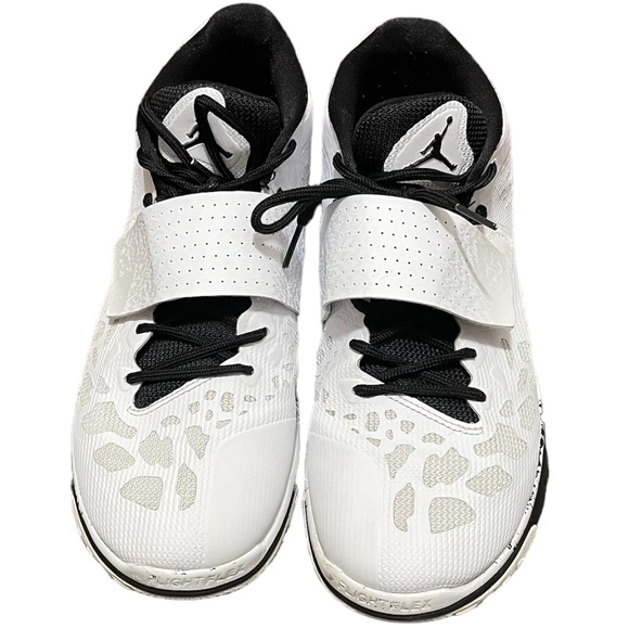 Jordan Men Flight Flex Trainer 2, SZ 10, color White - Picture 2 of 11